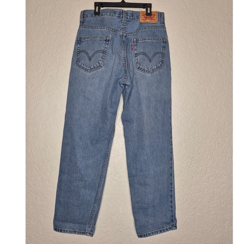 Levis levi 550